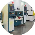 自動コネクタ組立ライン