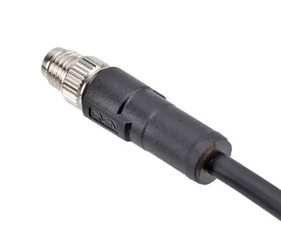 M8ストレートオスオーバーモールドプラグ（金属界面）