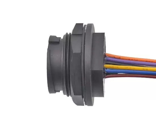 E16 USB女性バックマウントレセプタクル付きワイヤー（銃剣）