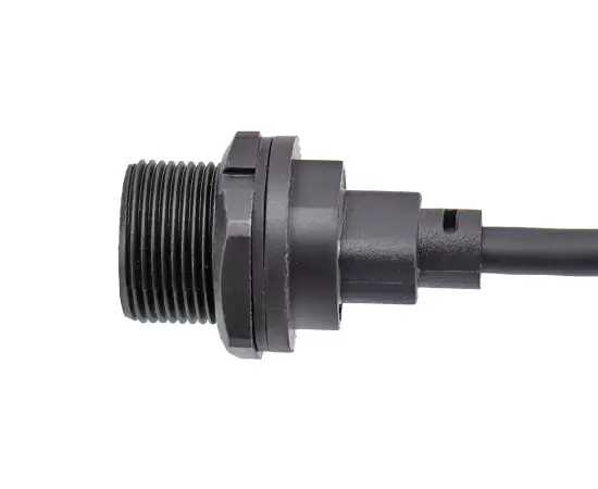 タイプCメスバックマウントレセプタクルからUSB男性オーバーモールドケーブル（スレッド）