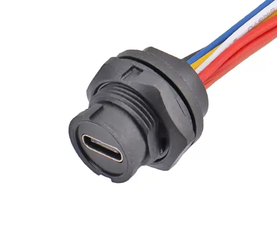 ワイヤー付きタイプCメスバックマウントレセプタクル（銃剣）