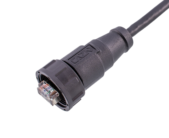 RJ45ストレートオスオーバーモールドプラグ（スレッド）